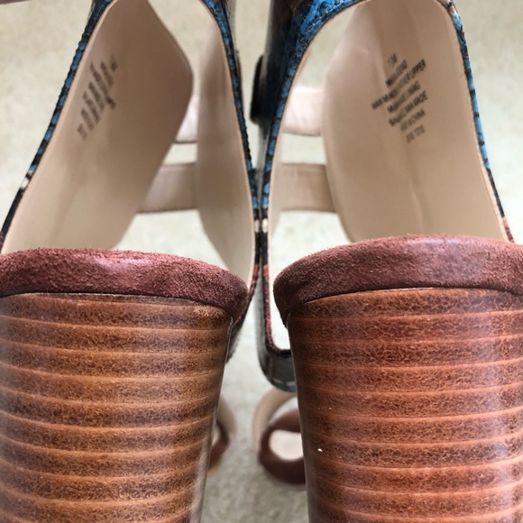 ✨🤩 Sz 7.5 Nine West embossed Python and suede leather strap sandals - Picture 7 of 8